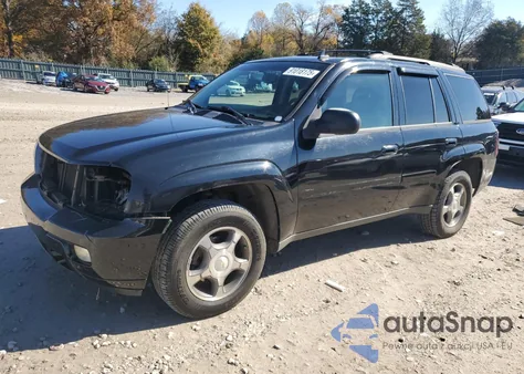 2008 Chevrolet Trailblazer Ls z USA, uszkodzony, nr VIN 1GNDS13S582131978